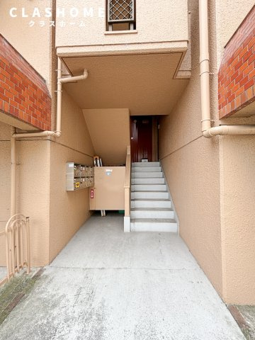 エスポワール美園　　 刈谷市近郊の賃貸はクラスホーム刈谷店のエントランス