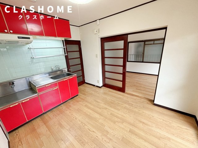 エスポワール美園　　 刈谷市近郊の賃貸はクラスホーム刈谷店の居間・リビング