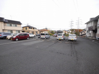 【駐車場】