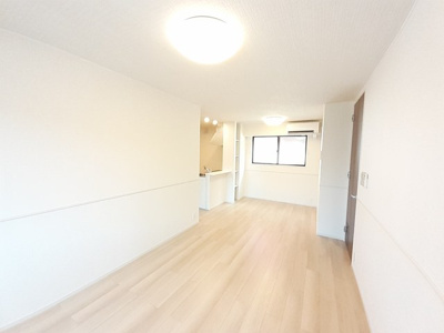 【居間・リビング】 | サン・マーレンⅥ | その他