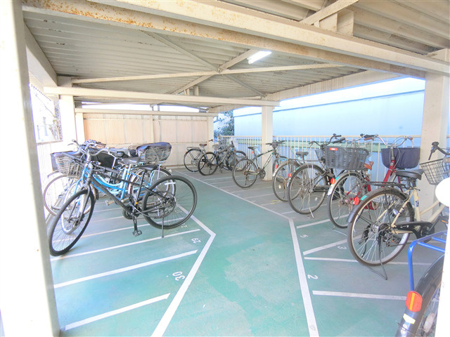 スカイパーク多摩川のその他共用部分|屋根付き駐輪場