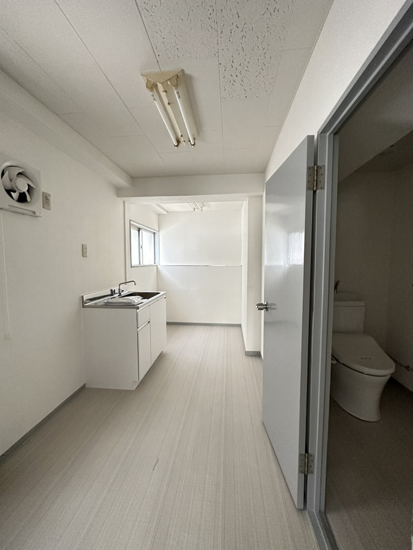 ブルジョン南青山の内装