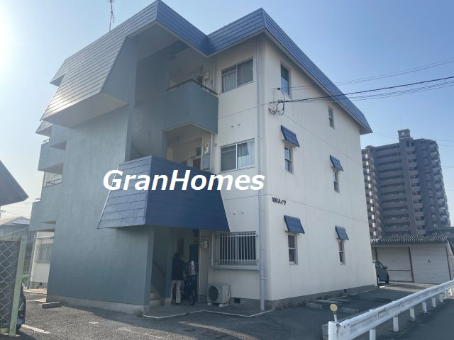城乾ハイツの外観