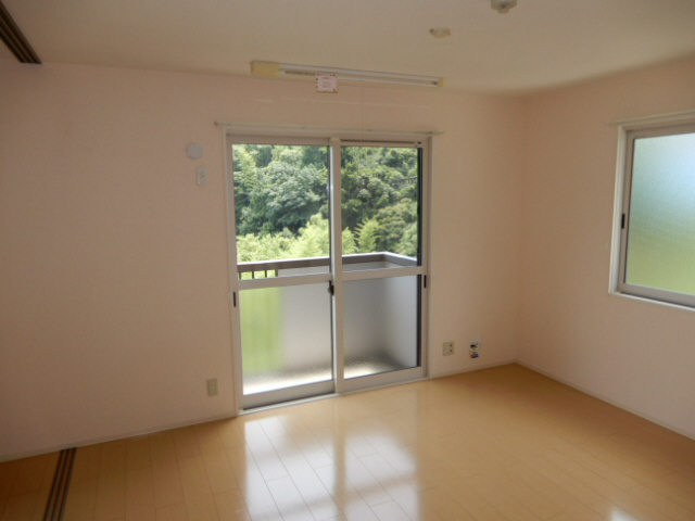 ウィルモア垂水C棟の居間・リビング