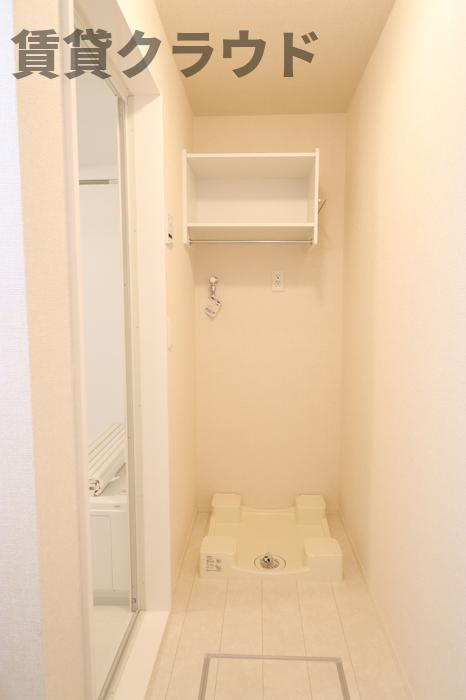 カーサ　エスペランサの洗面所|室内洗濯機置き場