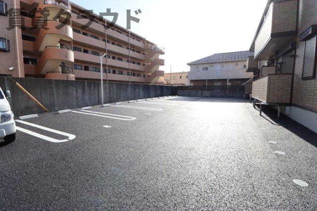 カーサ　エスペランサの駐車場|カースペースがあります