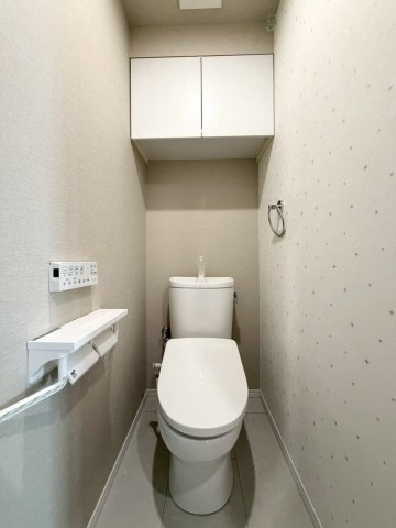 レグルス西新宿のトイレ|ウォシュレット付きトイレ