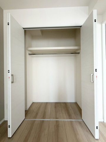 レグルス西新宿の収納|寝室クローゼット