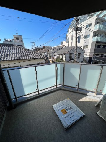 レグルス西新宿のバルコニー|広々バルコニー