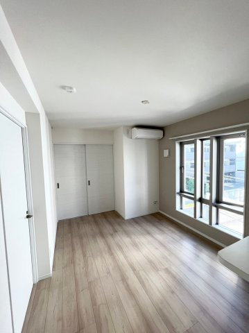 レグルス西新宿の居間・リビング|リビング