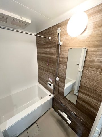 レグルス西新宿の浴室|追い焚きオートバス