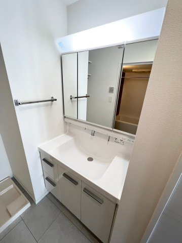 レグルス西新宿の独立洗面台|独立洗面台