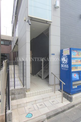ミランダＬＵＡＮＡのエントランス