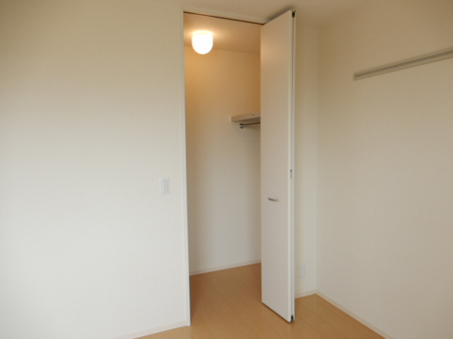 グランドアトリオ神戸西C棟の収納
