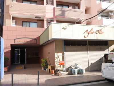 【エントランス】 | メゾンア・ラ・モード