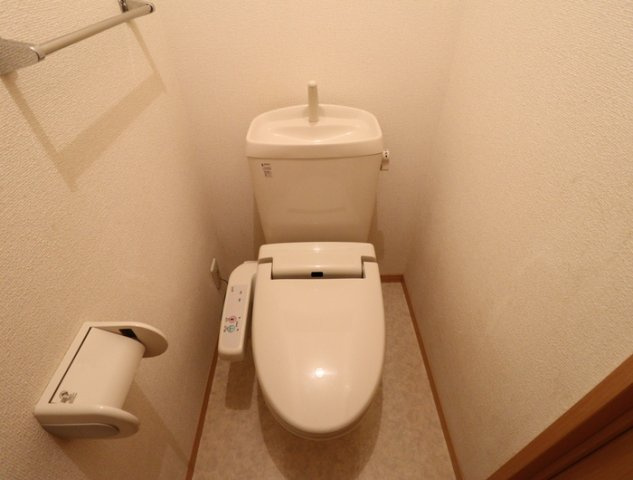 エイレネのトイレ