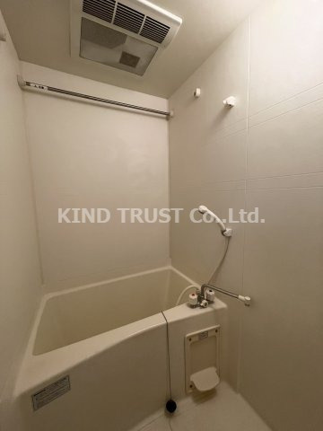 ベルメゾン天満の浴室