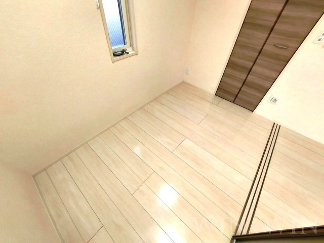 ティー.アイビー Bの寝室
