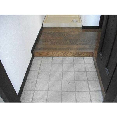 【玄関】 | ライオンズマンション大博通り | 別号室の写真になります。現況優先。