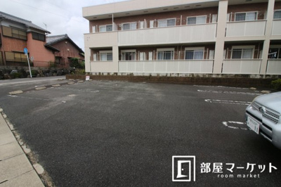 【駐車場】 | ライズヒルＢ