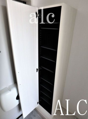 ORACLE SHIN-OKUBO(オラクル）の収納|収納豊富です　※同シリーズ写真