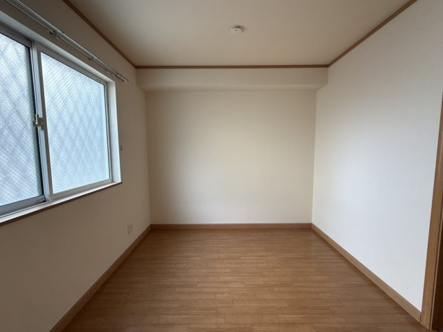 ロイヤルシャトーＭの寝室