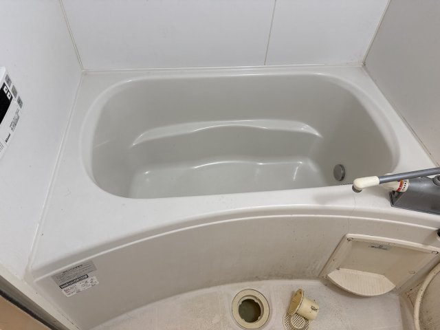 ロイヤルシャトーＭの浴室