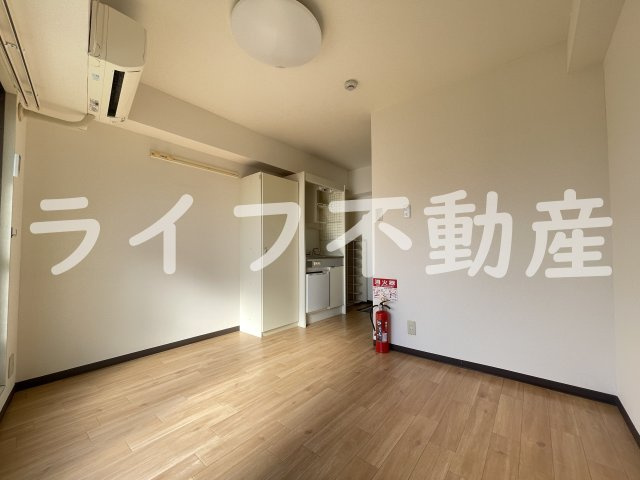メゾン小若江の居間・リビング|おしゃれな居間です