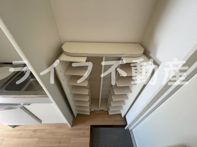 メゾン小若江の収納|大きなものも収納できそうです