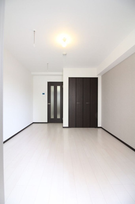 【内装】 | サムティ大橋南 | 別号室の写真になります。現況優先。