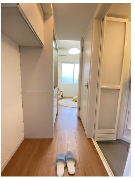 フェリスピレーの玄関