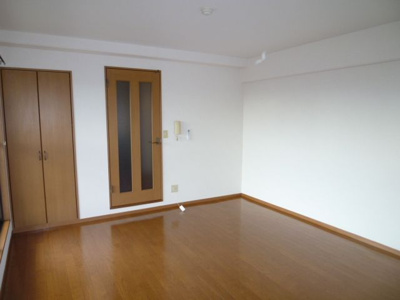 【収納】 | ピュアハイム | 別号室の写真になります。現況優先。