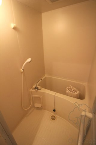 十三本町ウインズマンションⅡの浴室