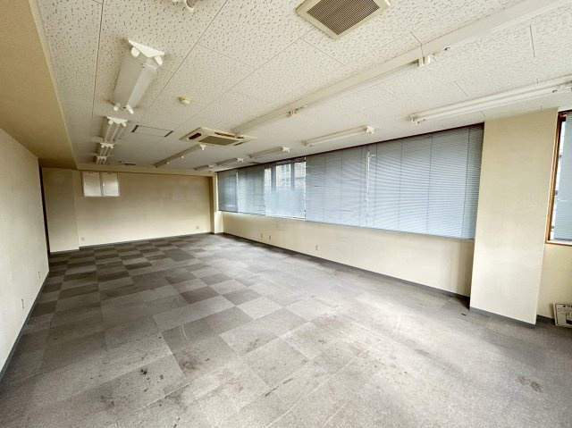 岸田ビルの内装