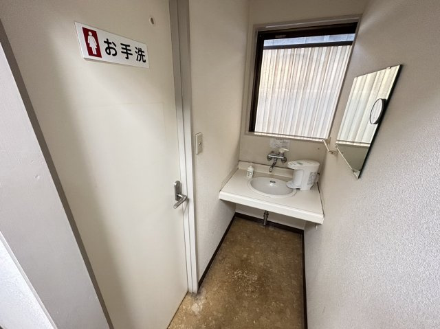 岸田ビルのその他共用部分|洗面所