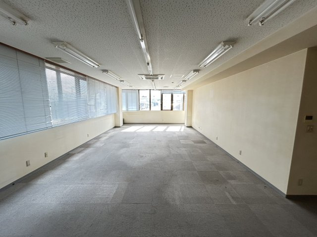 岸田ビルの内装