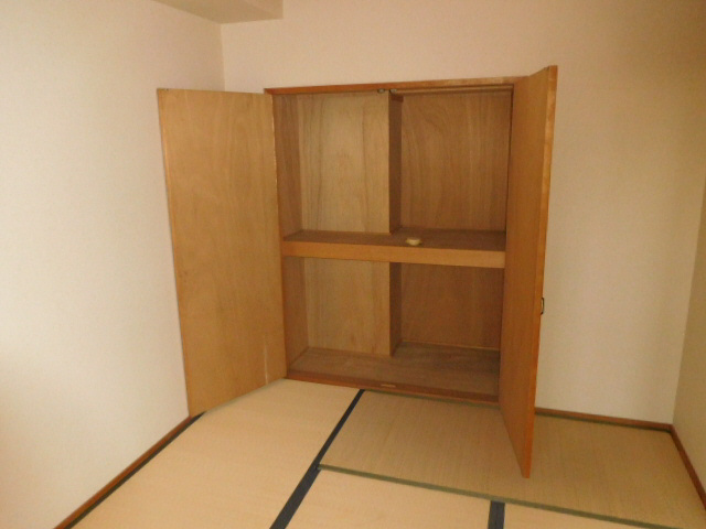 コンフォート英賀保の収納