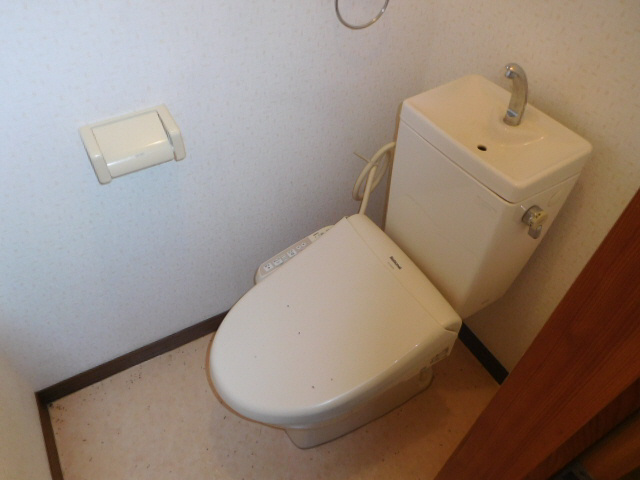 コンフォート英賀保のトイレ