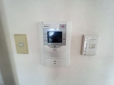 【セキュリティ】 | キャッスルマンション箱崎九大前 | 別号室の写真になります。現況優先。