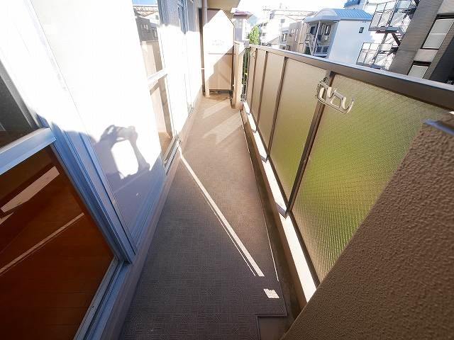藤和奈良ハイタウンⅡのバルコニー|バルコニーがあります