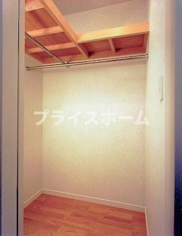 【収納】 | エンクレストシリーズは全て仲介手数料０円！「プライスホーム」で検索！エンクレスト渡辺通南