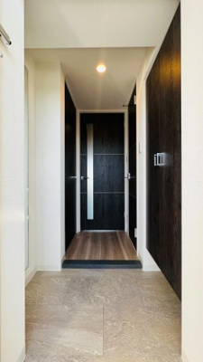 【玄関】 | リヴェント難波サウス