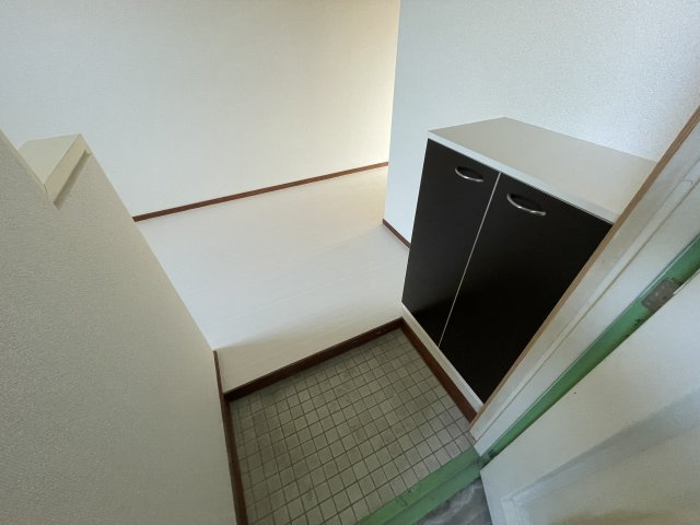 久留米市国分町の賃貸マンションの玄関