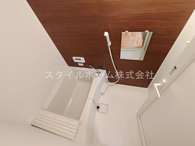 【浴室】 | ユトリロ芦原駅