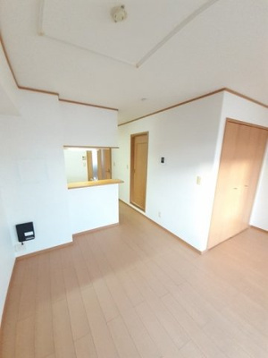 【居間・リビング】 | ラ・プリマヴェーラ