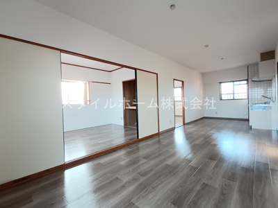 【居間・リビング】 | メゾンエスペランス