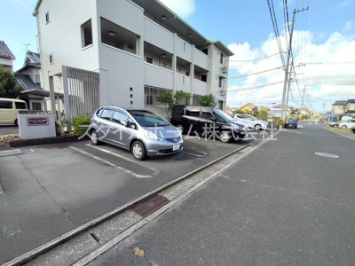 【駐車場】 | プレジール多米