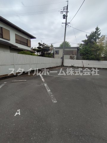 【駐車場】 | シャンテ・ラ・ヴィ北島　WEST