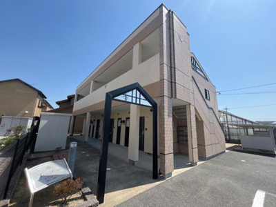 【外観】 | トラステージ | 外観写真（昼）