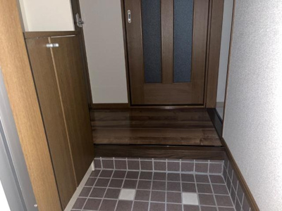 【玄関】 | クイーンパレス羽根井 | 玄関（イメージ）